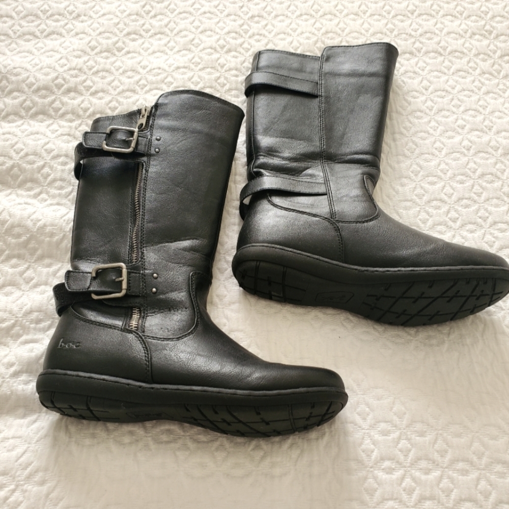 Girls boots